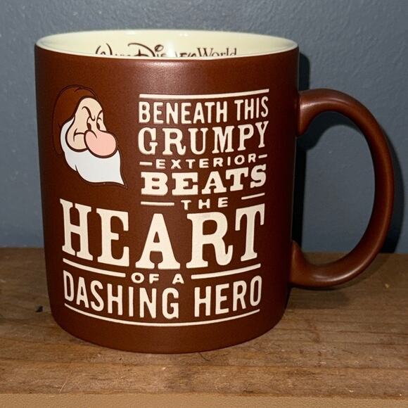 Walt Disney World Grumpy large coffee mug seven dwarves grumpy exterior heart - Picture 10 of 10